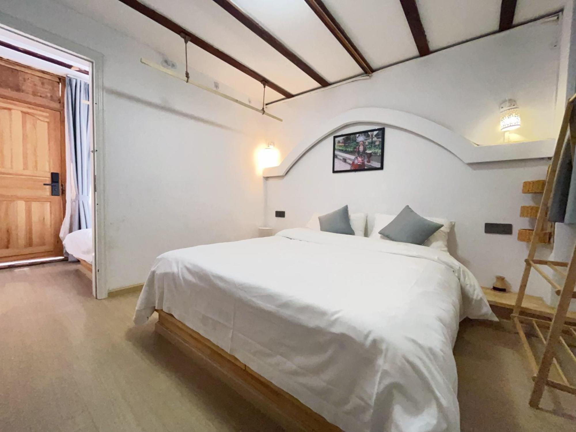 Big Tree Guesthouse - Naxi Old Style Lệ Giang Ngoại thất bức ảnh
