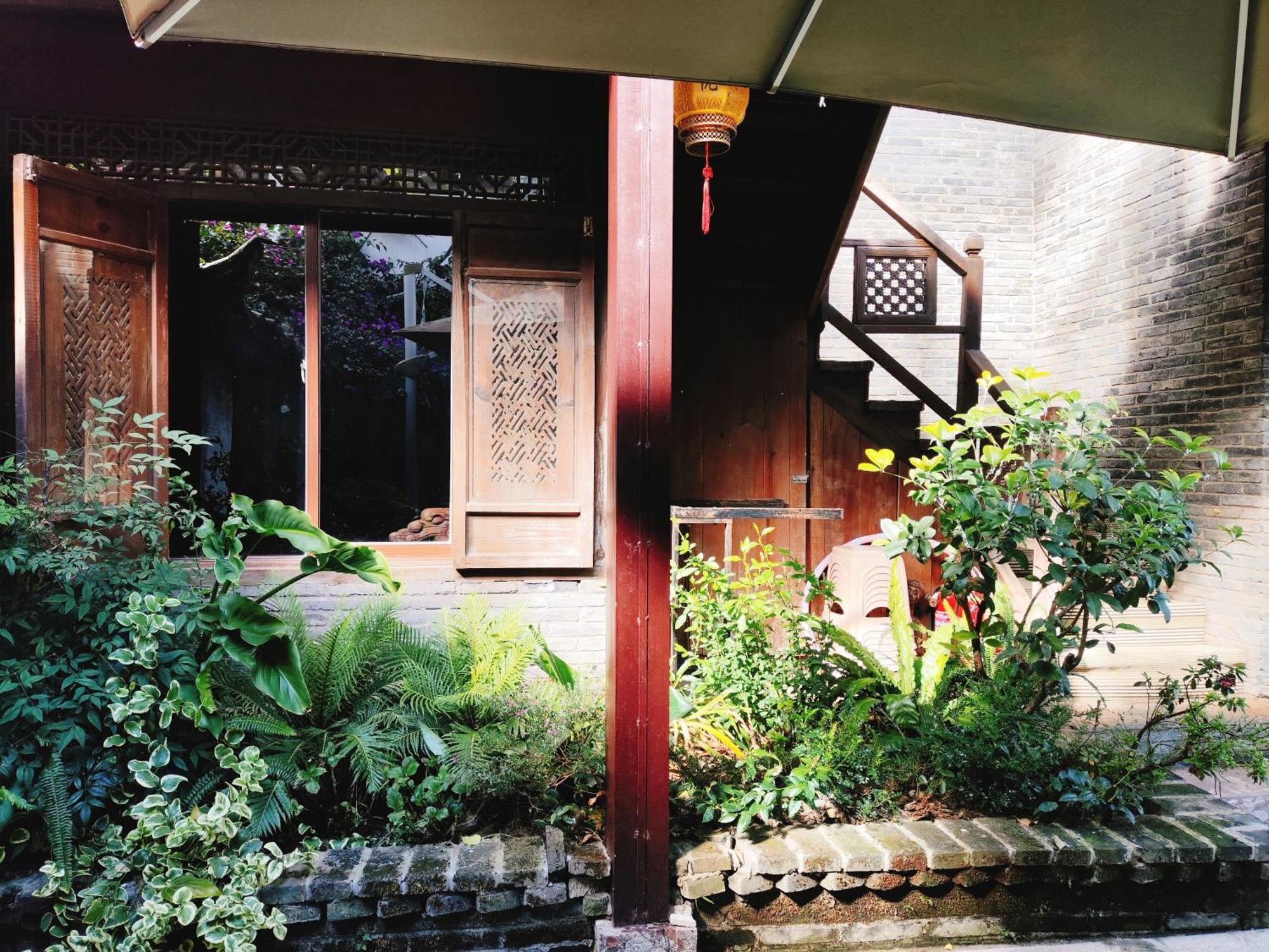 Big Tree Guesthouse - Naxi Old Style Lệ Giang Ngoại thất bức ảnh